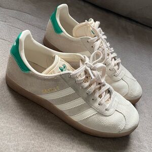 Adidas Gazelle Women's Off-White and Green Sneakers